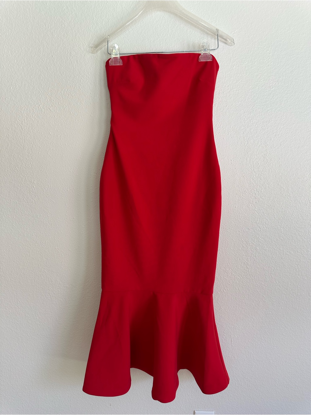 Nwt Likely Strapless Bodycon Red Mermaid Hem Midi Dress W/ Back Cutout Size 2